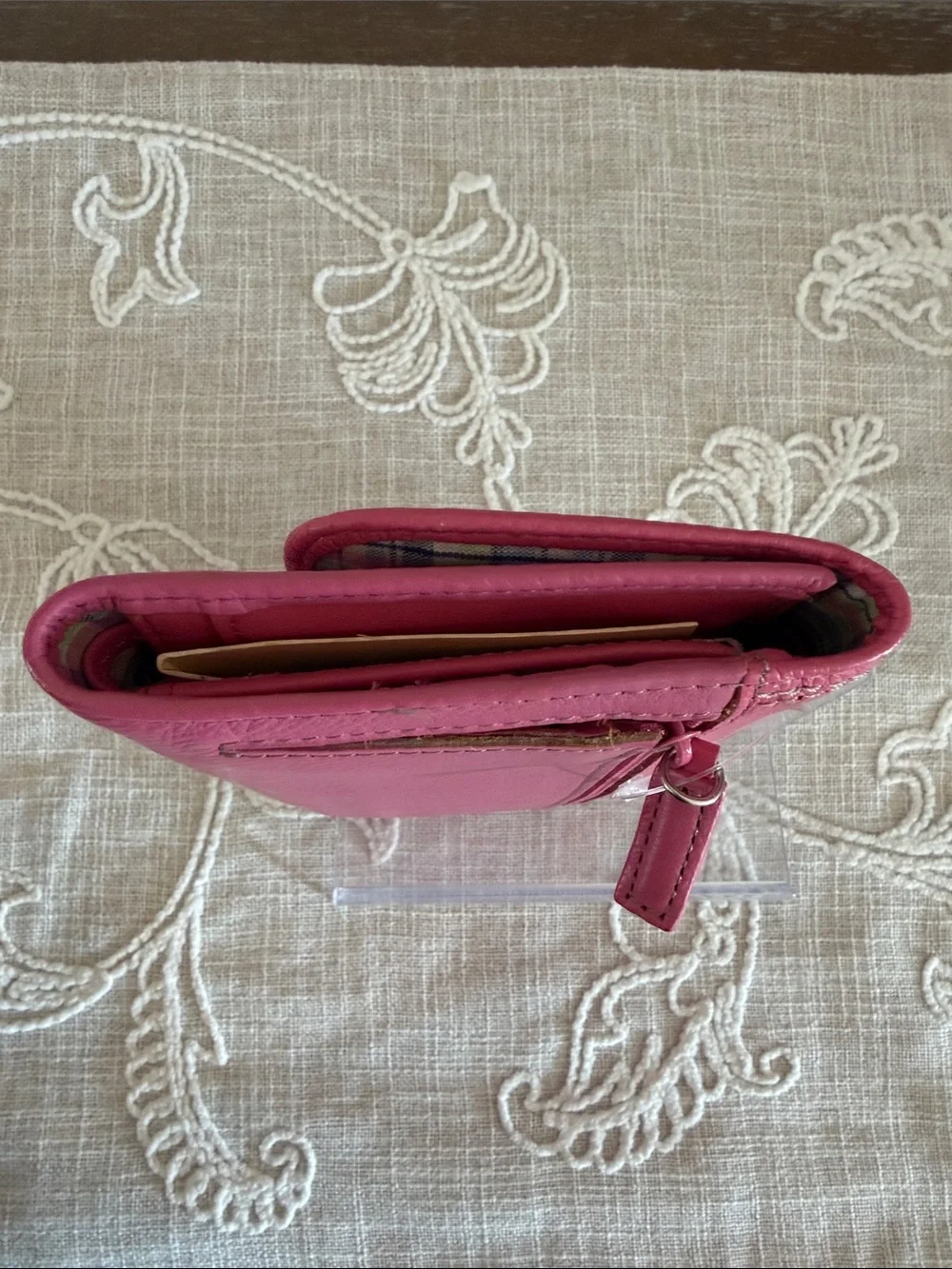 Dockers Fuchsia Pink Sofitel Pebbled Leather Checkbook Trifold Wallet